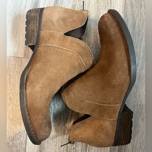Born Kerri Brown Suede Ankle Boots - Size 8